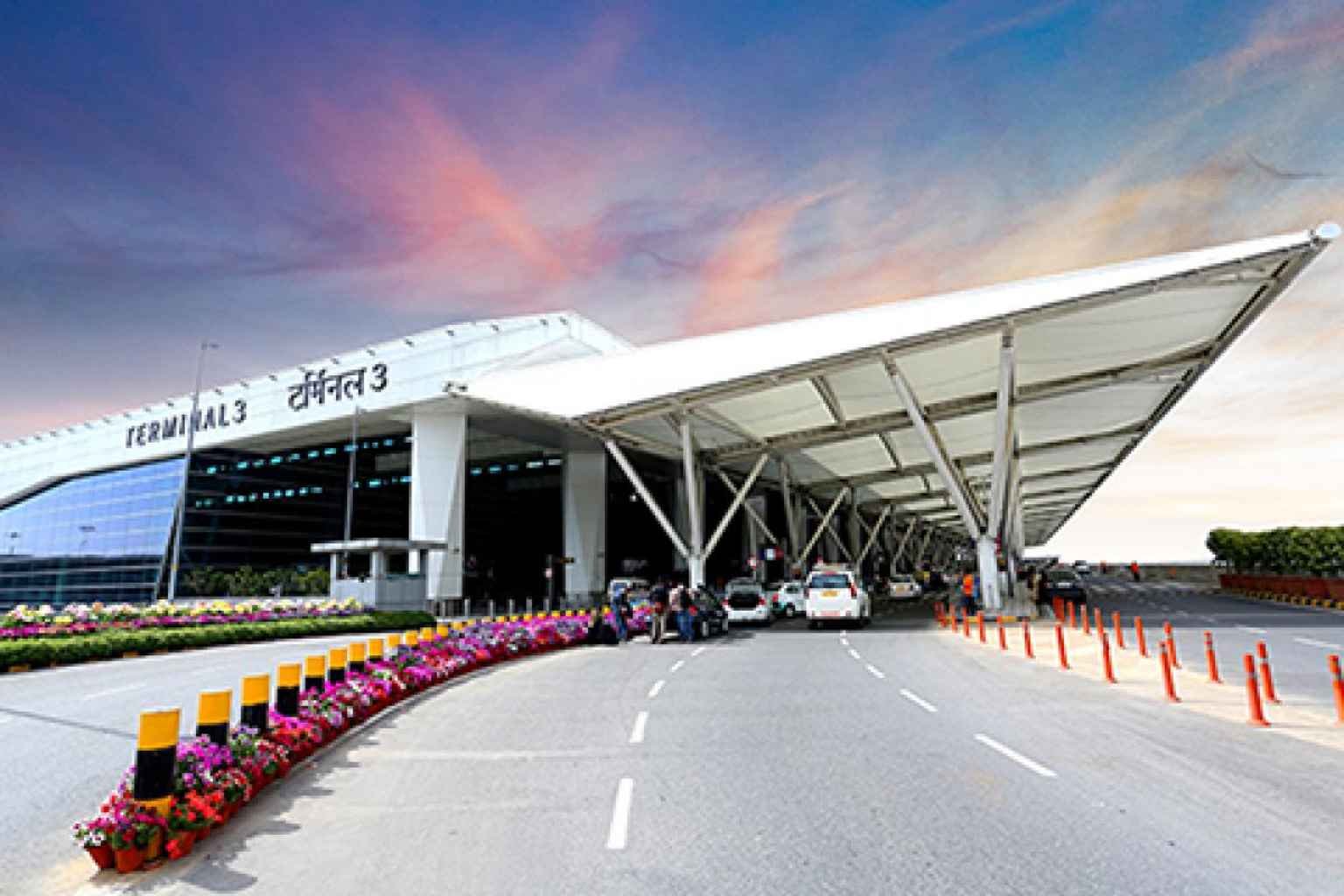 airport gate no 3