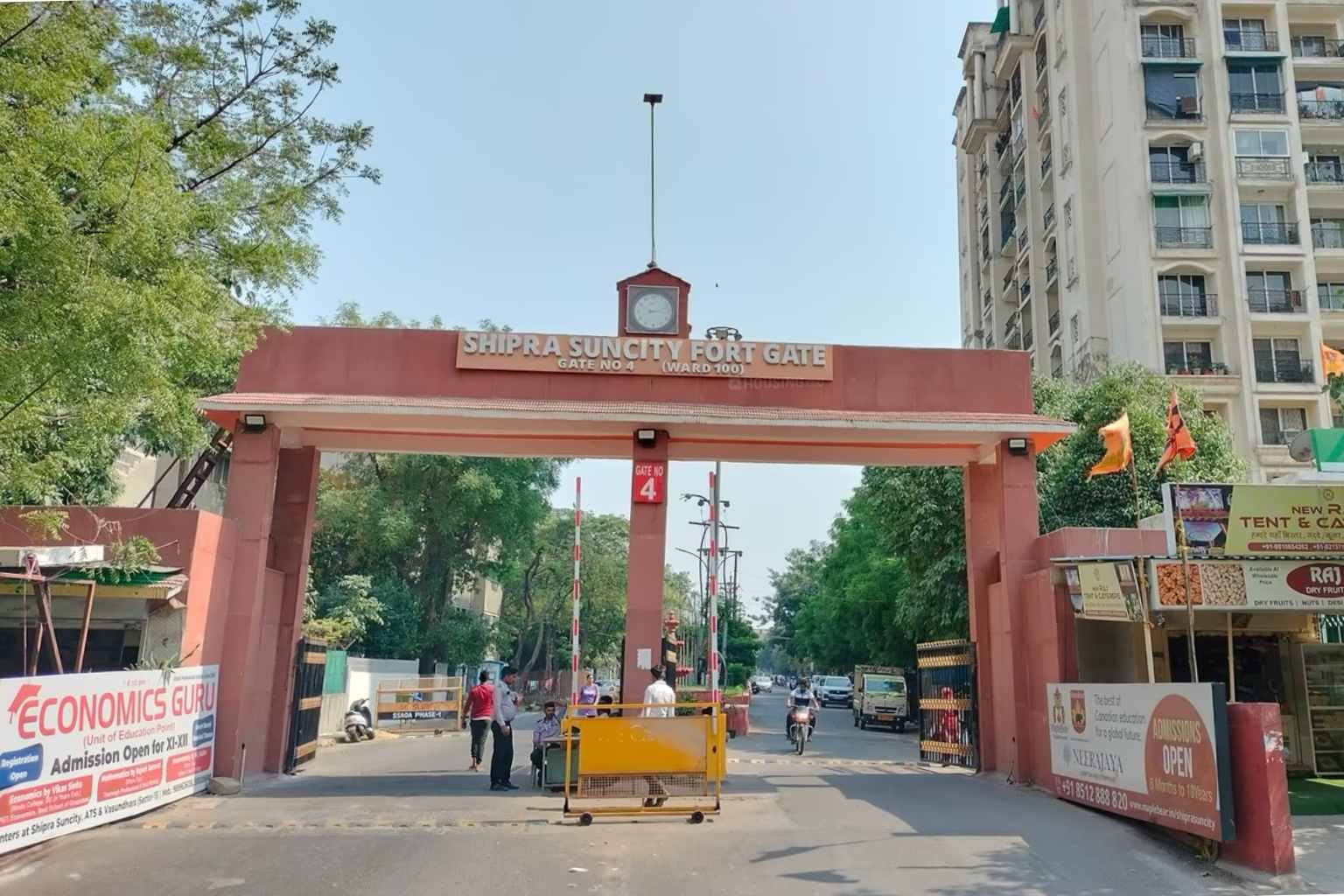 shipra sun city gate no 4